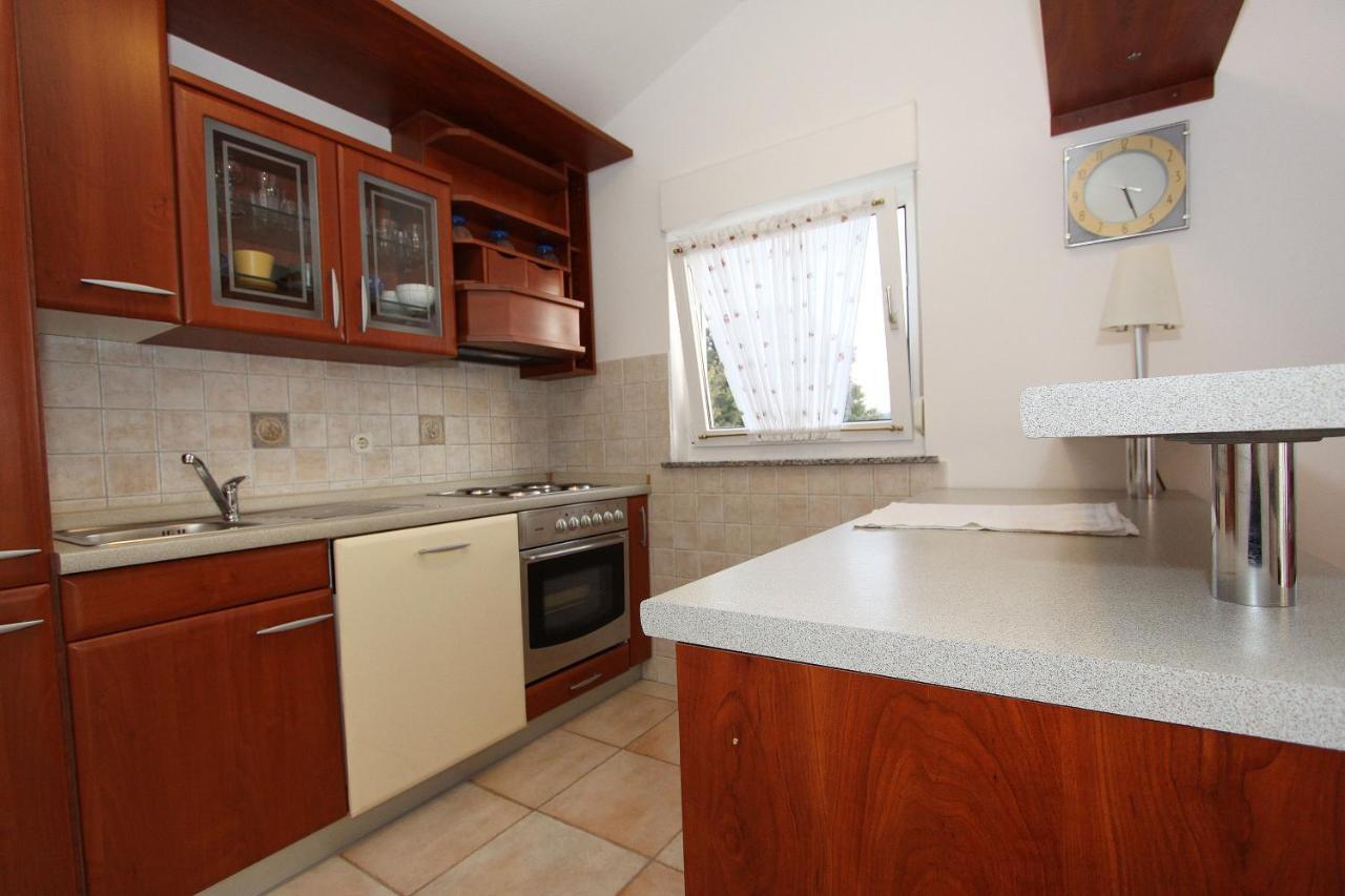 Apartments Bajcic Kampor Екстериор снимка