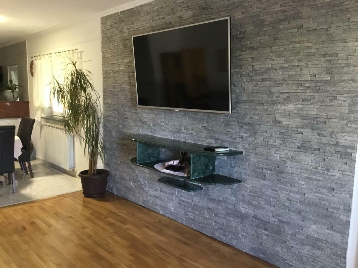 Apartments Bajcic Kampor Екстериор снимка