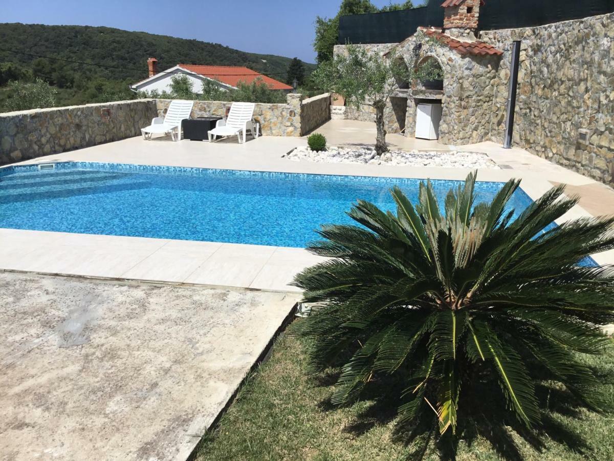 Apartments Bajcic Kampor Екстериор снимка