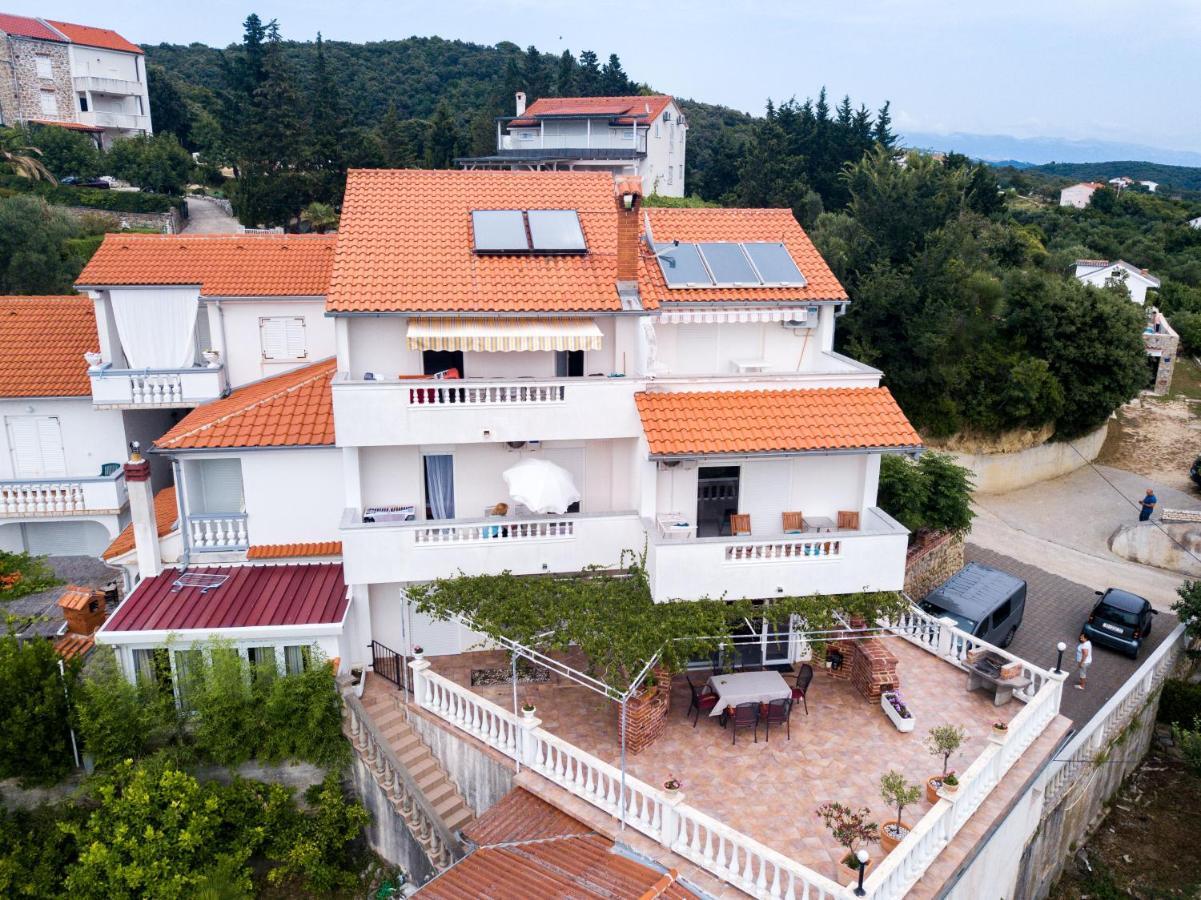 Apartments Bajcic Kampor Екстериор снимка