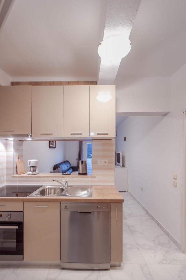 Apartments Bajcic Kampor Екстериор снимка